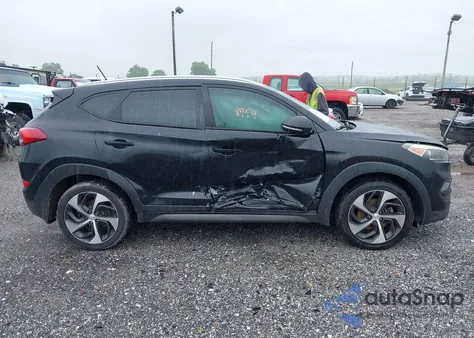 2016 Hyundai Tucson Sport из США, поврежденный, VIN KM8J3CA23GU072936